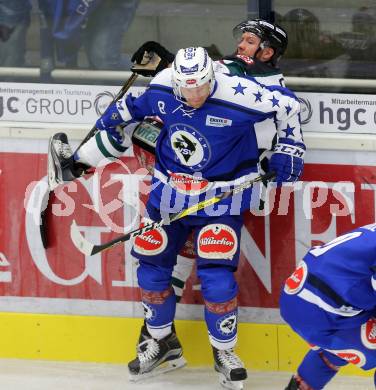 Eishockey testspiel. VSV gegen Starbulls Rosenheim. Mikko Jokela,  (VSV), Christian Neuert (Rosenheim). Villach, am 9.9.2016.
Foto: Kuess
---
pressefotos, pressefotografie, kuess, qs, qspictures, sport, bild, bilder, bilddatenbank