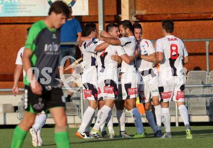 Fussball Kaerntner Liga. SAK gegen Feldkirchen. Torjubel  (SAK). Welzenegg, am 9.9.2016.
Foto: Kuess
---
pressefotos, pressefotografie, kuess, qs, qspictures, sport, bild, bilder, bilddatenbank