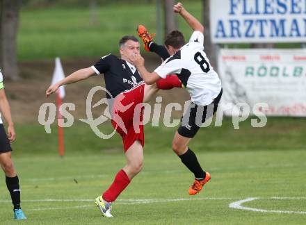 Fussball 1. KLasse A. Gmuend 1b gegen Defreggental. Markus Gruebler, (Gmuend), David  Jakob Veider (Defreggental). Gmuend, am 11.9.2016.
Foto: Kuess
---
pressefotos, pressefotografie, kuess, qs, qspictures, sport, bild, bilder, bilddatenbank