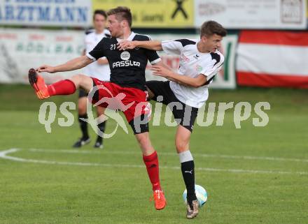 Fussball 1. KLasse A. Gmuend 1b gegen Defreggental. Michael Oberwinkler,  (Gmuend), Fabian Pichler (Defreggental). Gmuend, am 11.9.2016.
Foto: Kuess
---
pressefotos, pressefotografie, kuess, qs, qspictures, sport, bild, bilder, bilddatenbank