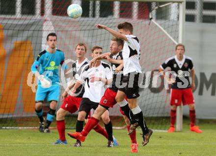 Fussball 1. KLasse A. Gmuend 1b gegen Defreggental. Michael Oberwinkler, (Gmuend), Fabian Pichler (Defreggental). Gmuend, am 11.9.2016.
Foto: Kuess
---
pressefotos, pressefotografie, kuess, qs, qspictures, sport, bild, bilder, bilddatenbank