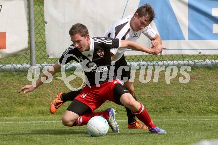 Fussball 1. KLasse A. Gmuend 1b gegen Defreggental. Markus Gruebler, (Gmuend), Clemens Kleinlercher  (Defreggental). Gmuend, am 11.9.2016.
Foto: Kuess
---
pressefotos, pressefotografie, kuess, qs, qspictures, sport, bild, bilder, bilddatenbank