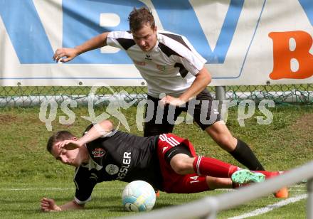 Fussball 1. KLasse A. Gmuend 1b gegen Defreggental. Markus Gruebler, (Gmuend), Clemens Kleinlercher  (Defreggental). Gmuend, am 11.9.2016.
Foto: Kuess
---
pressefotos, pressefotografie, kuess, qs, qspictures, sport, bild, bilder, bilddatenbank