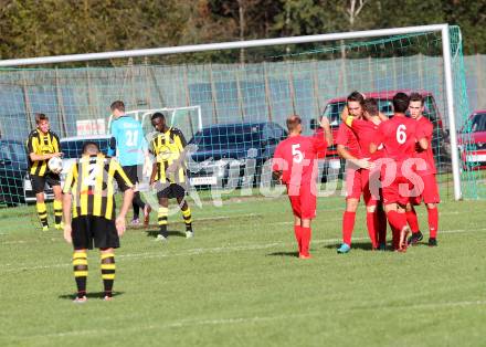 Fussball. 1. Klasse C. HSV gegen Glanegg. Torjubel (Glanegg). Klagenfurt Lendorf, 17.9.2016,
Foto: Kuess
---
pressefotos, pressefotografie, kuess, qs, qspictures, sport, bild, bilder, bilddatenbank