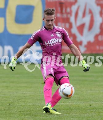 Fussball Unterliga West. Ludmannsdorf gegen Noetsch. Andreas Sternig (Noetsch). Ludmannsdorf, am 18.9.2016.
Foto: Kuess
---
pressefotos, pressefotografie, kuess, qs, qspictures, sport, bild, bilder, bilddatenbank