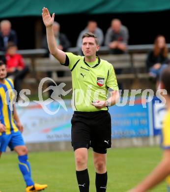 Fussball Unterliga West. Ludmannsdorf gegen Noetsch. Schiedsrichter Martin Begusch. Ludmannsdorf, am 18.9.2016.
Foto: Kuess
---
pressefotos, pressefotografie, kuess, qs, qspictures, sport, bild, bilder, bilddatenbank