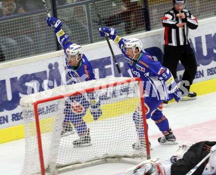 EBEL. Eishockey Bundesliga.  VSV gegen HC Orli Znojmo. Torjubel Brock McBride, Dustin Johner (VSV). Villach, am 18.9.2016.
Foto: Kuess 
---
pressefotos, pressefotografie, kuess, qs, qspictures, sport, bild, bilder, bilddatenbank