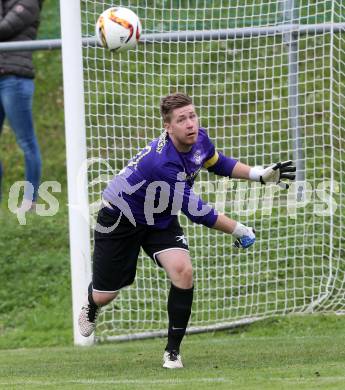 Fussball Unterliga West. Ludmannsdorf gegen Noetsch. Juergen Zedlacher (Ludmannsdorf). Ludmannsdorf, am 18.9.2016.
Foto: Kuess
---
pressefotos, pressefotografie, kuess, qs, qspictures, sport, bild, bilder, bilddatenbank