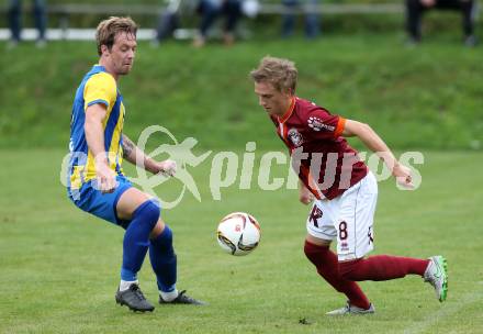 Fussball Unterliga West. Ludmannsdorf gegen Noetsch. Julian Hobel,  (Ludmannsdorf), Michael Sternig (Noetsch). Ludmannsdorf, am 18.9.2016.
Foto: Kuess
---
pressefotos, pressefotografie, kuess, qs, qspictures, sport, bild, bilder, bilddatenbank