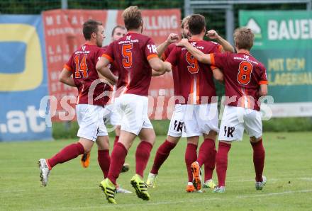 Fussball Unterliga West. Ludmannsdorf gegen Noetsch. Torjubel (Ludmannsdorf). Ludmannsdorf, am 18.9.2016.
Foto: Kuess
---
pressefotos, pressefotografie, kuess, qs, qspictures, sport, bild, bilder, bilddatenbank