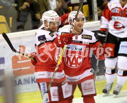 EBEL. Eishockey Bundesliga.  KAC gegen HC Orli Znojmo. Torjubel Ziga Pance, Neal Matthew (KAC). Klagenfurt, am 23.9.2016.
Foto: Kuess 
---
pressefotos, pressefotografie, kuess, qs, qspictures, sport, bild, bilder, bilddatenbank