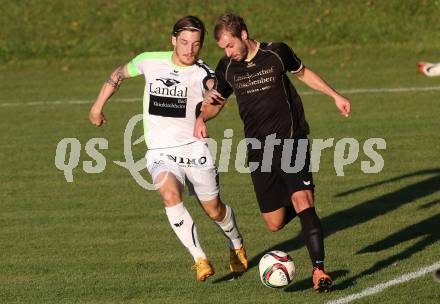 Fussball Kaerntner Liga. Koettmannsdorf gegen Feldkirchen. Christian Schimmel,  (Koettmannsdorf), Philipp Wisotzky (Feldkirchen). Koettmannsdorf, am 25.9.2016.
Foto: Kuess
---
pressefotos, pressefotografie, kuess, qs, qspictures, sport, bild, bilder, bilddatenbank