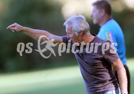 Fussball. 1. Klasse C. Ebental gegen SG KSK-Woerthersee/ATUS Poertschach. Trainer Werner Oberrisser (Ebental). Ebental, 25.9.2016.
Foto: Kuess
---
pressefotos, pressefotografie, kuess, qs, qspictures, sport, bild, bilder, bilddatenbank