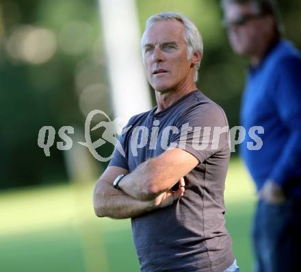 Fussball. 1. Klasse C. Ebental gegen SG KSK-Woerthersee/ATUS Poertschach. Trainer Werner Oberrisser (Ebental). Ebental, 25.9.2016.
Foto: Kuess
---
pressefotos, pressefotografie, kuess, qs, qspictures, sport, bild, bilder, bilddatenbank