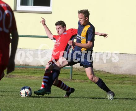 Fussball. 1. Klasse C. Ebental gegen SG KSK-Woerthersee/ATUS Poertschach. Markus Lorber (Ebental), Nico Wedenig  (SG KSK-Woerthersee/ATUS Poertschach). Ebental, 25.9.2016.
Foto: Kuess
---
pressefotos, pressefotografie, kuess, qs, qspictures, sport, bild, bilder, bilddatenbank