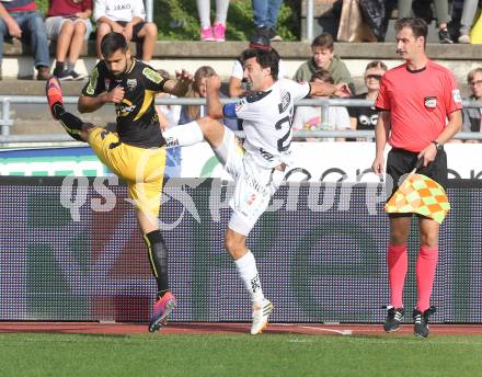 Fussball Bundesliga. RZ Pellets WAC gegen  Altach. Joachim Standfest,  (WAC), Lucas Galvao Da Costa Souza (Altach). Wolfsberg, am 1.10.2016.
Foto: Kuess
---
pressefotos, pressefotografie, kuess, qs, qspictures, sport, bild, bilder, bilddatenbank