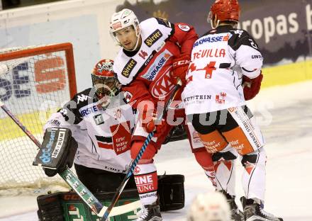 EBEL. Eishockey Bundesliga.  KAC gegen HC TWK Innsbruck. Mark Hurtubise,  (KAC), Andy Chiodo, Florian Pedevilla (Innsbruck). Klagenfurt, am 2.10.2016.
Foto: Kuess 
---
pressefotos, pressefotografie, kuess, qs, qspictures, sport, bild, bilder, bilddatenbank