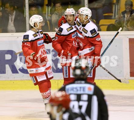 EBEL. Eishockey Bundesliga.  KAC gegen HC TWK Innsbruck. Torjubel Ziga Pance, Mark Hurtubise, Manuel Ganahl (KAC). Klagenfurt, am 2.10.2016.
Foto: Kuess 
---
pressefotos, pressefotografie, kuess, qs, qspictures, sport, bild, bilder, bilddatenbank