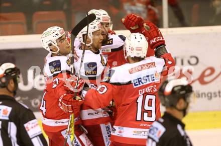 EBEL. Eishockey Bundesliga. KAC gegen 	UPC Vienna Capitals. Torjubel Christoph Duller, Jamie Lundmark, Steven Strong, Stefan Geier (KAC). Klagenfurt, am 6.10.2016.
Foto: Kuess

---
pressefotos, pressefotografie, kuess, qs, qspictures, sport, bild, bilder, bilddatenbank