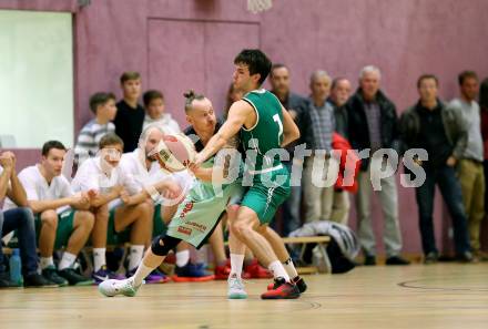 Basketball 2. Bundesliga. GD 1. Runde. Villach Raiders gegen KOS Celovec.  Nino Gross,  (Villach), Peter Papic (KOS). Villach, am 9.10.2016.
Foto: Kuess
---
pressefotos, pressefotografie, kuess, qs, qspictures, sport, bild, bilder, bilddatenbank