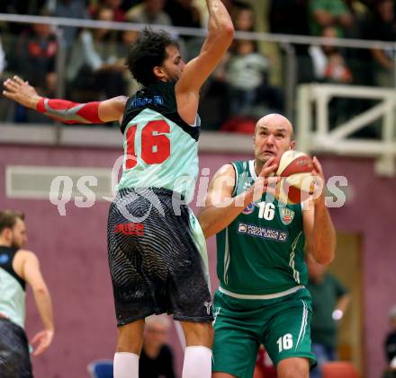 Basketball 2. Bundesliga. GD 1. Runde. Villach Raiders gegen KOS Celovec.  Marko KOlaric,  (Villach), Vjeran Soldo (KOS). Villach, am 9.10.2016.
Foto: Kuess
---
pressefotos, pressefotografie, kuess, qs, qspictures, sport, bild, bilder, bilddatenbank