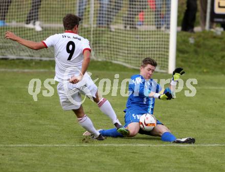 Fussball. Unterliga West. Ludmannsdorf gegen St. Jakob/Ros. Juergen Zedlacher  (Ludmannsdorf), Christoph Omann (St. Jakob). Ludmannsdorf, 9.10.2016.
Foto: Kuess
---
pressefotos, pressefotografie, kuess, qs, qspictures, sport, bild, bilder, bilddatenbank