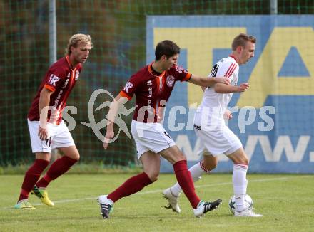 Fussball. Unterliga West. Ludmannsdorf gegen St. Jakob/Ros. Dejan Smeh, Heimo Zwittnigg (Ludmannsdorf), Thomas Ogradnig (St. Jakob). Ludmannsdorf, 9.10.2016.
Foto: Kuess
---
pressefotos, pressefotografie, kuess, qs, qspictures, sport, bild, bilder, bilddatenbank