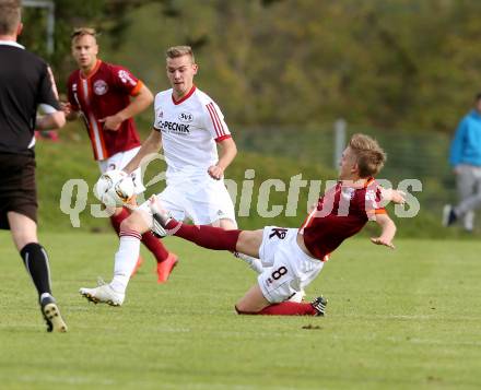 Fussball. Unterliga West. Ludmannsdorf gegen St. Jakob/Ros. Julian Hobel (Ludmannsdorf), Thomas Ogradnig  (St. Jakob). Ludmannsdorf, 9.10.2016.
Foto: Kuess
---
pressefotos, pressefotografie, kuess, qs, qspictures, sport, bild, bilder, bilddatenbank