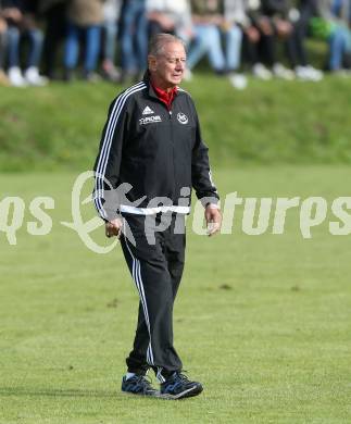 Fussball. Unterliga West. Ludmannsdorf gegen St. Jakob/Ros. Trainer Walter Ludescher (St. Jakob). Ludmannsdorf, 9.10.2016.
Foto: Kuess
---
pressefotos, pressefotografie, kuess, qs, qspictures, sport, bild, bilder, bilddatenbank