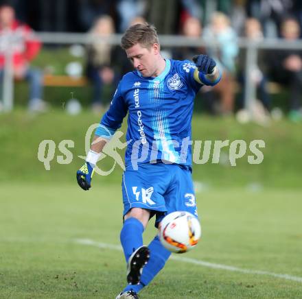 Fussball. Unterliga West. Ludmannsdorf gegen St. Jakob/Ros. Juergen Zedlacher (Ludmannsdorf). Ludmannsdorf, 9.10.2016.
Foto: Kuess
---
pressefotos, pressefotografie, kuess, qs, qspictures, sport, bild, bilder, bilddatenbank