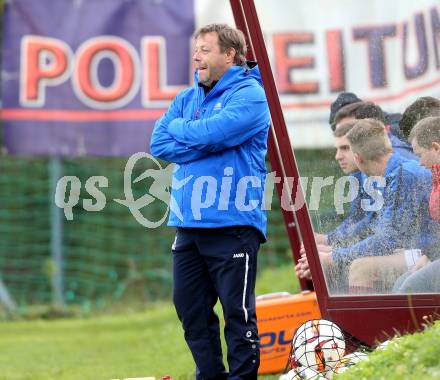 Fussball. Unterliga West. Ludmannsdorf gegen St. Jakob/Ros. Trainer Karl Sommerauer (Ludmannsdorf). Ludmannsdorf, 9.10.2016.
Foto: Kuess
---
pressefotos, pressefotografie, kuess, qs, qspictures, sport, bild, bilder, bilddatenbank