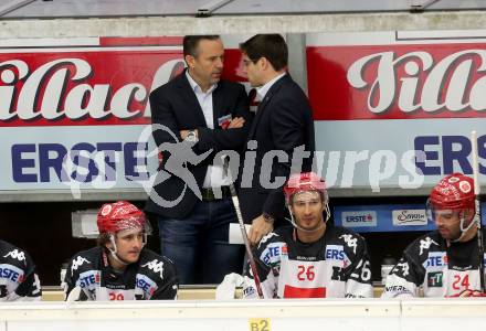 EBEL. Eishockey Bundesliga.  VSV gegen HC TWK Innsbruck Die Haie. Trainer Rob Pallin, Co-Trainer Pierre Beaulieu (Innsbruck). Villach, am 14.10.2016.
Foto: Kuess 
---
pressefotos, pressefotografie, kuess, qs, qspictures, sport, bild, bilder, bilddatenbank