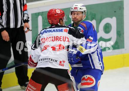 EBEL. Eishockey Bundesliga.  VSV gegen HC TWK Innsbruck Die Haie. Dustin Johner, (VSV), Mario Lamoureux (Innsbruck). Villach, am 14.10.2016.
Foto: Kuess 
---
pressefotos, pressefotografie, kuess, qs, qspictures, sport, bild, bilder, bilddatenbank