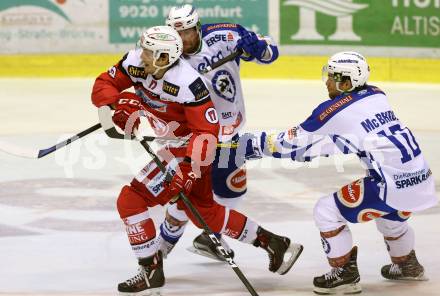 EBEL. Eishockey Bundesliga. KAC gegen VSV. Manuel Ganahl,  (KAC), Markus Schlacher, Brock McBride (VSV). Klagenfurt, am 16.10.2016.
Foto: Kuess

---
pressefotos, pressefotografie, kuess, qs, qspictures, sport, bild, bilder, bilddatenbank