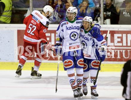 EBEL. Eishockey Bundesliga. KAC gegen VSV. Torjubel Miha Verlic, Corey Locke (VSV). Klagenfurt, am 16.10.2016.
Foto: Kuess

---
pressefotos, pressefotografie, kuess, qs, qspictures, sport, bild, bilder, bilddatenbank