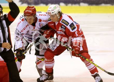 Eishockey AHL. Sky Alps Hockey League. KAC gegen Jesenice. Nikolaus Kraus,  (KAC), Urban Sodja (Jesenice). Klagenfurt, am 18.10.2016.
Foto: Kuess

---
pressefotos, pressefotografie, kuess, qs, qspictures, sport, bild, bilder, bilddatenbank