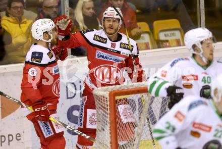 EBEL. Eishockey Bundesliga. KAC gegen HDD Olimpija Ljubljana. Torjubel Matthew Neal, Stefan Geier (KAC). Klagenfurt, am 21.10.2016.
Foto: Kuess

---
pressefotos, pressefotografie, kuess, qs, qspictures, sport, bild, bilder, bilddatenbank