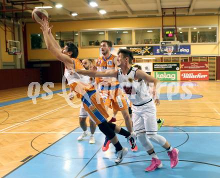 Basketball 2. Bundesliga. GD 3. Runde Woerthersee Piraten gegen BBU Salzburg. Christof Gspandl,  (Piraten), Guillermo Sanchez Daza (Salzburg). Klagenfurt, am 22.10.2016.
Foto: Kuess
---
pressefotos, pressefotografie, kuess, qs, qspictures, sport, bild, bilder, bilddatenbank