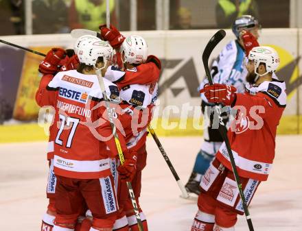 EBEL. Eishockey Bundesliga. KAC gegen EHC Liwest Black Wings Linz. Torjubel Manuel Ganahl, Mark Hurturbise, Ziga Pance, Thomas HUndertpfund, Christoph Duller (KAC). Klagenfurt, am 23.10.2016.
Foto: Kuess

---
pressefotos, pressefotografie, kuess, qs, qspictures, sport, bild, bilder, bilddatenbank