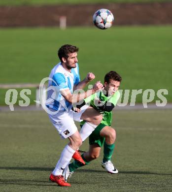 Fussball 2. KLasse D. Moosburg gegen Launsdorf. Philipp Oskar Ammann, (Moosburg), Hubert Egger  (Launsdorf). Moosburg, am 22.10.2016.
Foto: Kuess
---
pressefotos, pressefotografie, kuess, qs, qspictures, sport, bild, bilder, bilddatenbank