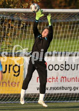 Fussball 2. KLasse D. Moosburg gegen Launsdorf. Herbert Tammer  (Launsdorf). Moosburg, am 22.10.2016.
Foto: Kuess
---
pressefotos, pressefotografie, kuess, qs, qspictures, sport, bild, bilder, bilddatenbank