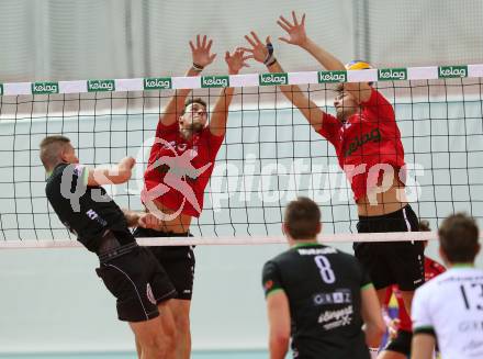 Volleyball Bundesliga. VBK Woerthersee Loewen gegen VC Graz.  Nejc Zemljak, Stefan Riegler (Woerthersee Loewen). Klagenfurt, am 26.10.2016.
Foto: Kuess
---
pressefotos, pressefotografie, kuess, qs, qspictures, sport, bild, bilder, bilddatenbank