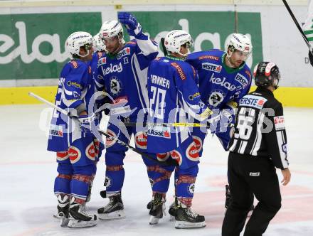 EBEL. Eishockey Bundesliga. VSV gegen	HDD Olimpija Ljubljana. Torjubel Miha Verlic, Patrick Platzer, Kevin Wehrs, Nico Brunner, Evan McGrath (VSV). Villach, am 28.10.2016.
Foto: Kuess

---
pressefotos, pressefotografie, kuess, qs, qspictures, sport, bild, bilder, bilddatenbank