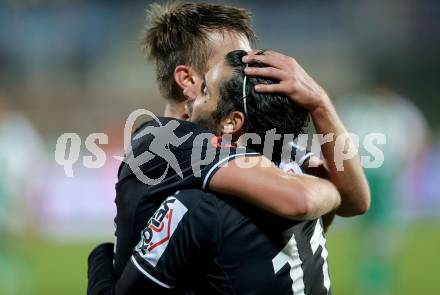 Fussball Bundesliga. RZ Pellets WAC gegen SV Mattersburg. Torjubel Philipp Prosenik, Jacobo Maria Ynclan Pajares (WAC). Wolfsberg, am 29.10.2016.
Foto: Kuess

---
pressefotos, pressefotografie, kuess, qs, qspictures, sport, bild, bilder, bilddatenbank