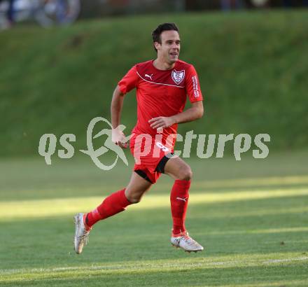 Fussball. Kaerntner Liga. Atus Ferlach gegen SAK. Torjubel Ernst Golautschnig (Ferlach). Ferlach, 29.10.2016.
Foto: Kuess
---
pressefotos, pressefotografie, kuess, qs, qspictures, sport, bild, bilder, bilddatenbank