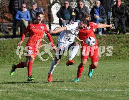 Fussball. Kaerntner Liga. Atus Ferlach gegen SAK. Alexander Krainer, Martin Sustersic, (Ferlach), Dejan Podbreznik (SAK). Ferlach, 29.10.2016.
Foto: Kuess
---
pressefotos, pressefotografie, kuess, qs, qspictures, sport, bild, bilder, bilddatenbank