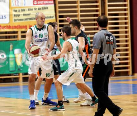 Basketball 2. Bundesliga. GD 4. Runde KOS Celovec gegen Basket Flames.  Vjeran Soldo, Erschen Christian (KOS Celovec), Rohrboeck Joshua (Basket Flames). Klagenfurt, am 29.10.2016.
Foto: Kuess
---
pressefotos, pressefotografie, kuess, qs, qspictures, sport, bild, bilder, bilddatenbank