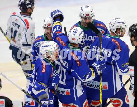 EBEL. Eishockey Bundesliga. VSV gegen	Fehervar AV 19. Torjubel Kevin Wehrs, Miha Verlic, Evan McGrath, Markus Schlacher, Nico Brunner (VSV). Villach, am 30.10.2016.
Foto: Kuess

---
pressefotos, pressefotografie, kuess, qs, qspictures, sport, bild, bilder, bilddatenbank