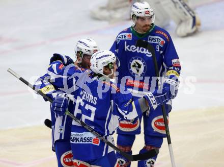 EBEL. Eishockey Bundesliga. VSV gegen	Fehervar AV 19. Torjubel Kevin Wehrs, Miha Verlic, Evan McGrath (VSV). Villach, am 30.10.2016.
Foto: Kuess

---
pressefotos, pressefotografie, kuess, qs, qspictures, sport, bild, bilder, bilddatenbank