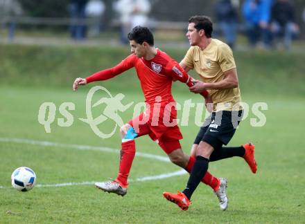 Fussball. Kaerntner Liga. Atus Ferlach gegen Koettmannsdorf. Lukas Jaklitsch (Ferlach), Christoph Pibal (Koettmannsdorf). Ferlach, 5.11.2016.
Foto: Kuess
---
pressefotos, pressefotografie, kuess, qs, qspictures, sport, bild, bilder, bilddatenbank